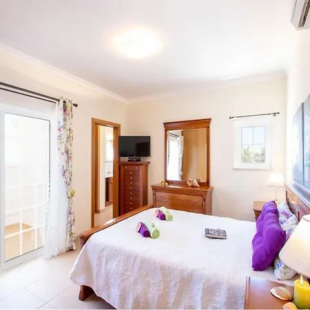 Villa Villa In Sao Rafael Near Algarve Beaches Albufeira