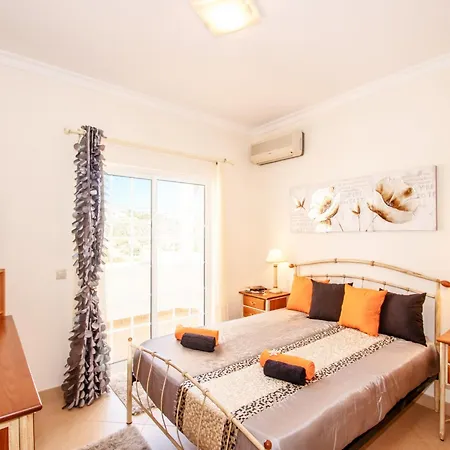 Villa In Sao Rafael Near Algarve Beaches